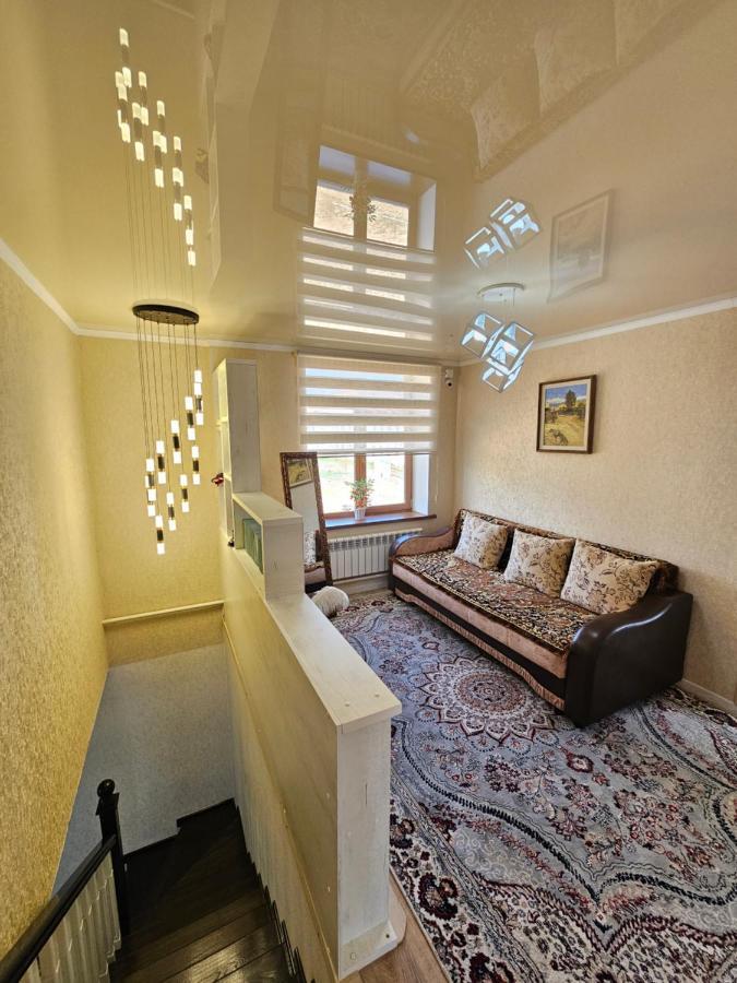 Guest House Tenir Too Naryn Exteriör bild